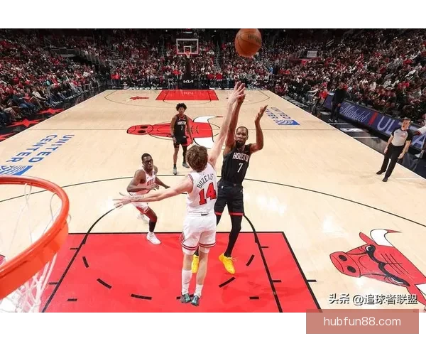 杜兰特狂砍40分7篮板5助攻仍难救主乌度卡被驱逐惹争议